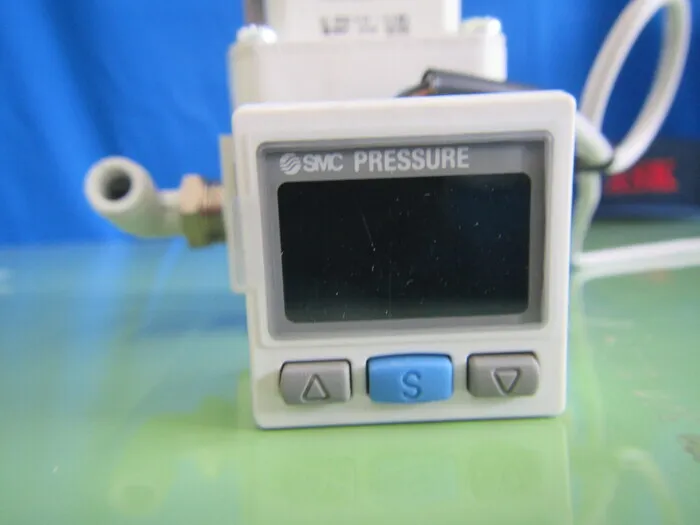 SMC 10-IR2020-02BE-A Regulator Detail Image - ASKINDEX Korea