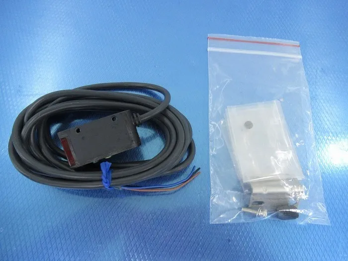 ko_キーエンス E3S-AD11 ko_中型アンプ内蔵光電センサ 상세 이미지 - ASKINDEX 코리아