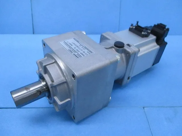 오므론 R88M-K22230H/R88G-VRSF09C200CJ AC 서보 모터 + 감속기