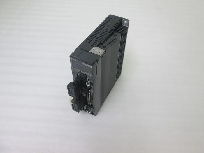 오므론 R88D-KT02H 서보 드라이버