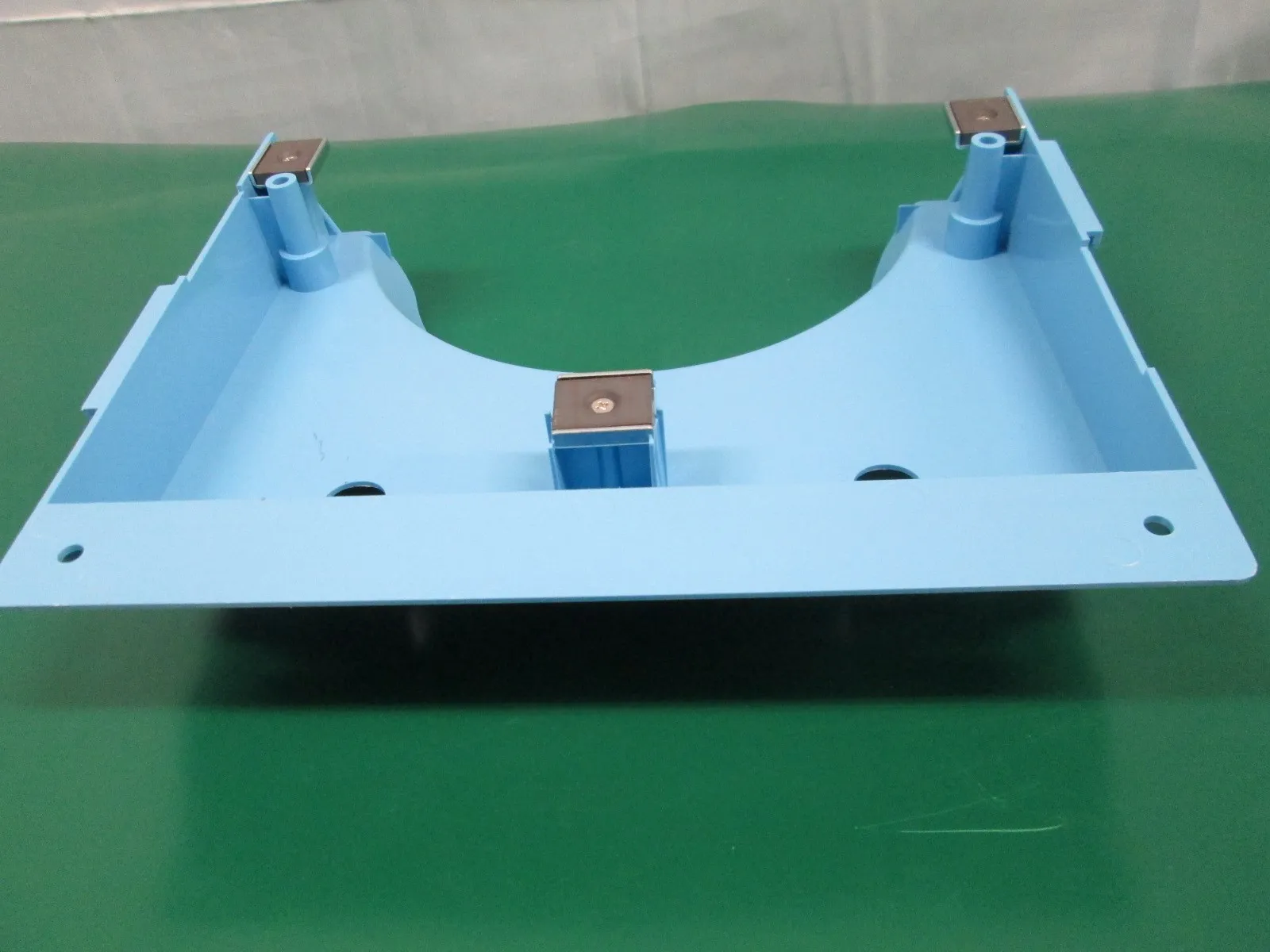 Midori Safety New SC Keeper helmet rack Detail Image - ASKINDEX Korea