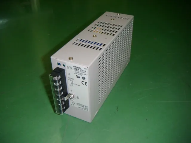 오므론 S82H-10012 DC 전원 공급 장치