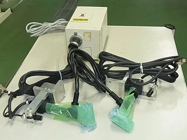 Keyence CV-F10 콜드 라이트