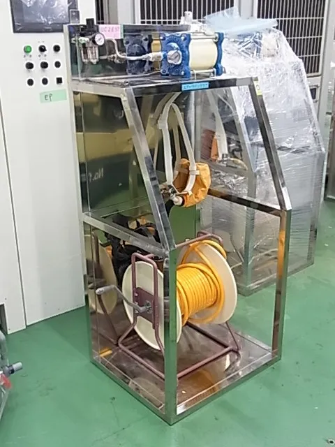 null  emergency gas mask