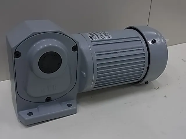 닛세이 H2LB-28R-50-T040 모터