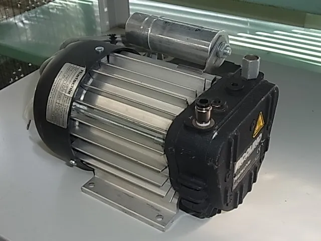 리첼레 VTE3 진공 펌프